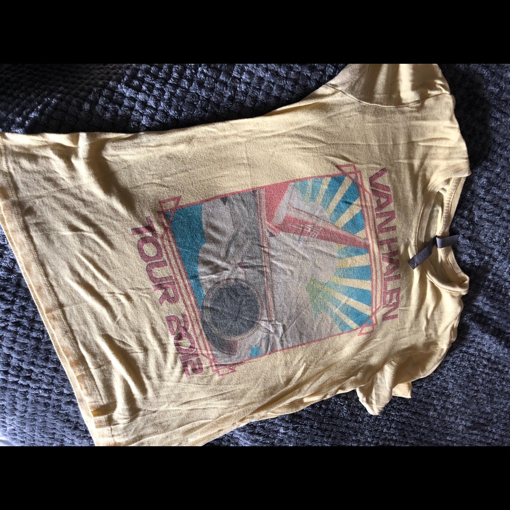 Women’s Van Halen 2012 tour shirt